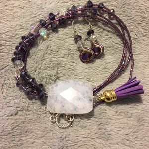 Beautiful necklace quarts pink